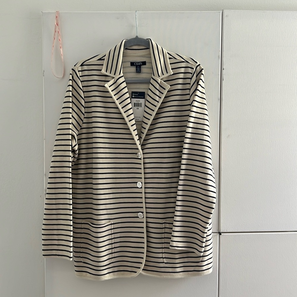 1. Chaps Woman’s Sweater Blazer with 3 functional Metal buttons and lapel. - Picture 3 of 16